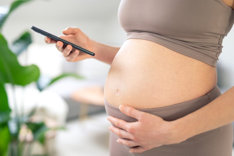 Testele genetice prenatale: primul pas pentru sănătatea bebelușului tău
