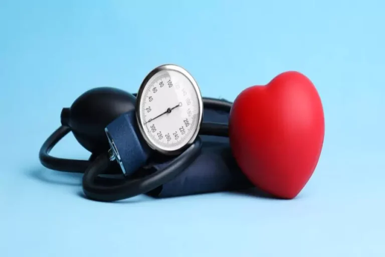 Hipertensiunea arterială esențială și riscul cardiovascular