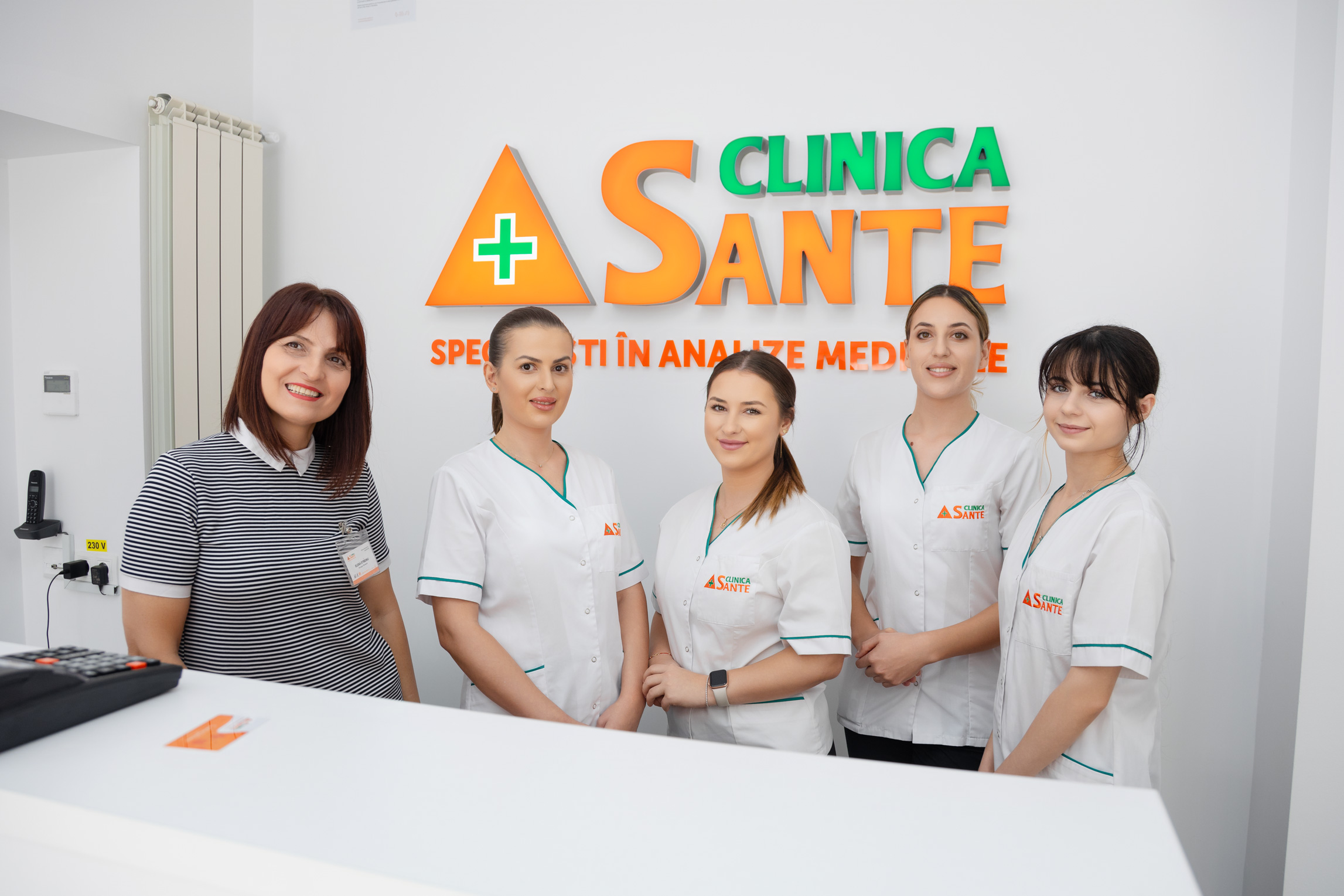 Echipa de laborator Clinica Sante